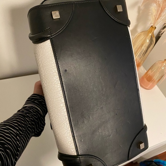 COPY - CELINE MINI LUGGAGE HANDBAG (black / white) - Picture 4 of 6